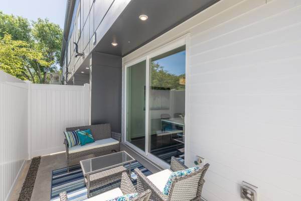 Town Home Patio Design